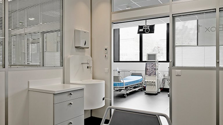 Centro da Fresenius Medical Care – sala de tratamento separada