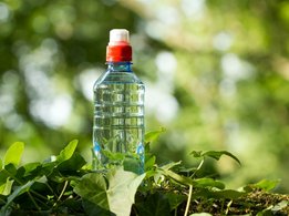 [Translate to Brasil - Portuguese:] Small bottle of water